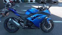 �j���W�� Ninja 250