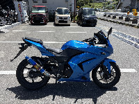 �j���W�� Ninja 250R
